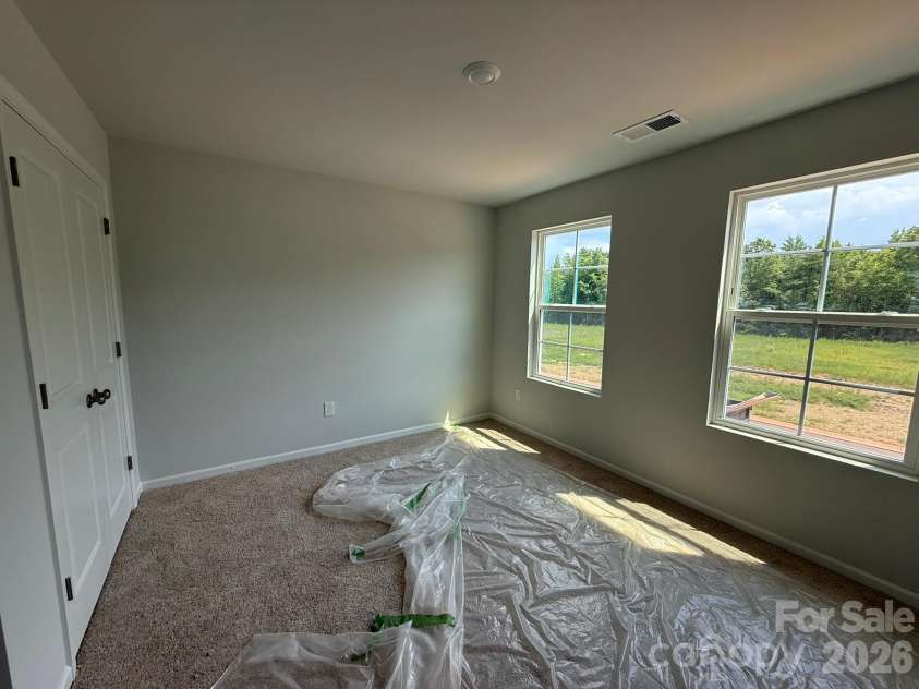 1227 Bansal Drive, Charlotte, NC 28215.  MLS# CAR4365795, YatesRealty ID 9487. Bed 3
