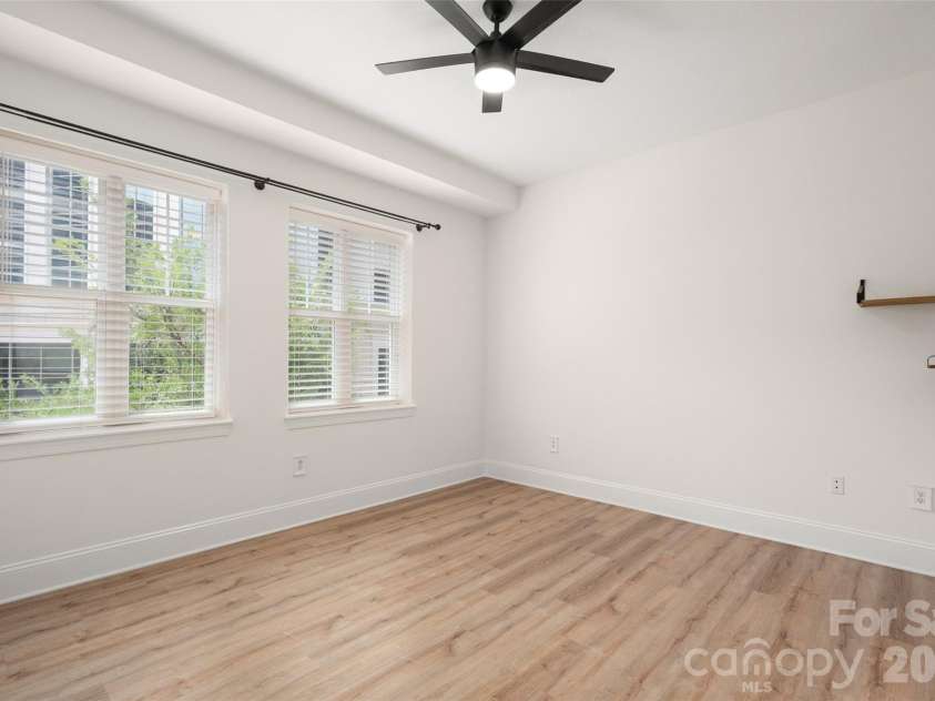 4620 Piedmont Row Drive, Charlotte, NC 28210.  MLS# CAR4390013, YatesRealty ID 9488. 