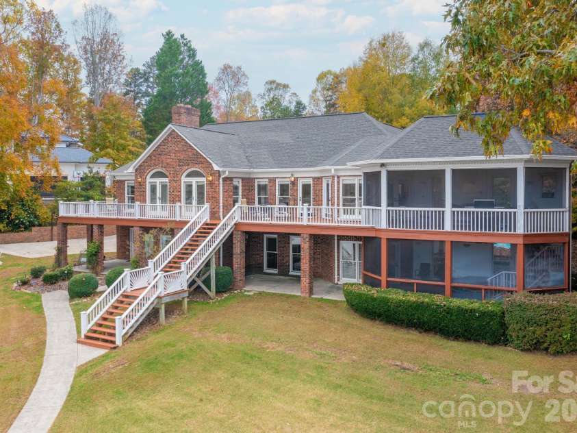 185 Willow Point Road, Troutman, NC 28166.  MLS# CAR4364376, YatesRealty ID 9489. 