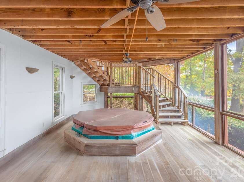 185 Willow Point Road, Troutman, NC 28166.  MLS# CAR4364376, YatesRealty ID 9489. 