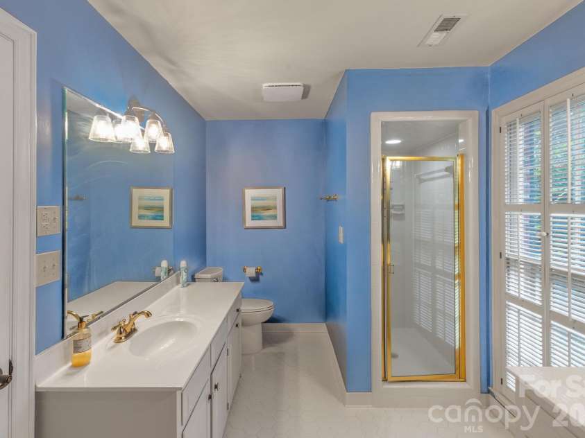 185 Willow Point Road, Troutman, NC 28166.  MLS# CAR4364376, YatesRealty ID 9489. 