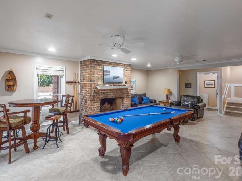 185 Willow Point Road, Troutman, NC 28166.  MLS# CAR4364376, YatesRealty ID 9489. 