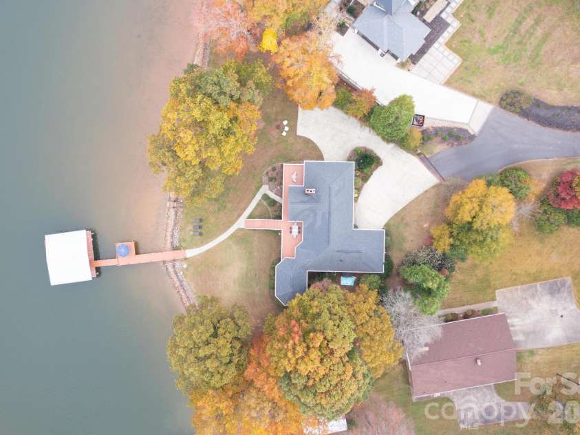 185 Willow Point Road, Troutman, NC 28166.  MLS# CAR4364376, YatesRealty ID 9489. 
