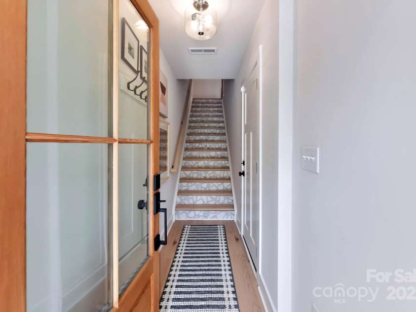 316 Turner Avenue, Charlotte, NC 28208.  MLS# CAR4253403, YatesRealty ID 9489. 