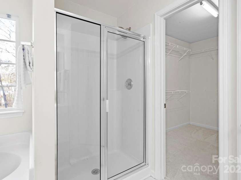 13443 Norseman Lane, Huntersville, NC 28078.  MLS# CAR4218329, YatesRealty ID 949. Walk-in Closet with plenty of room