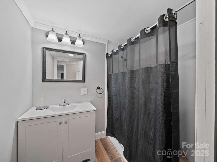 308 Miller Street, Jefferson, SC 29718.  MLS# CAR4244661, YatesRealty ID 949. 