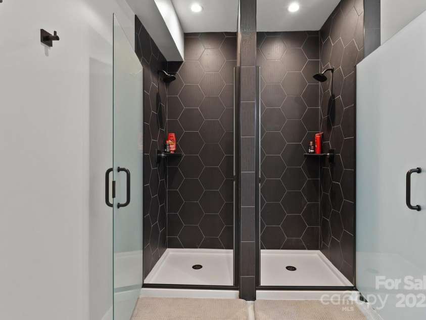 4135 Mineral Lane, Lincolnton, NC 28092.  MLS# CAR4253406, YatesRealty ID 9490. 