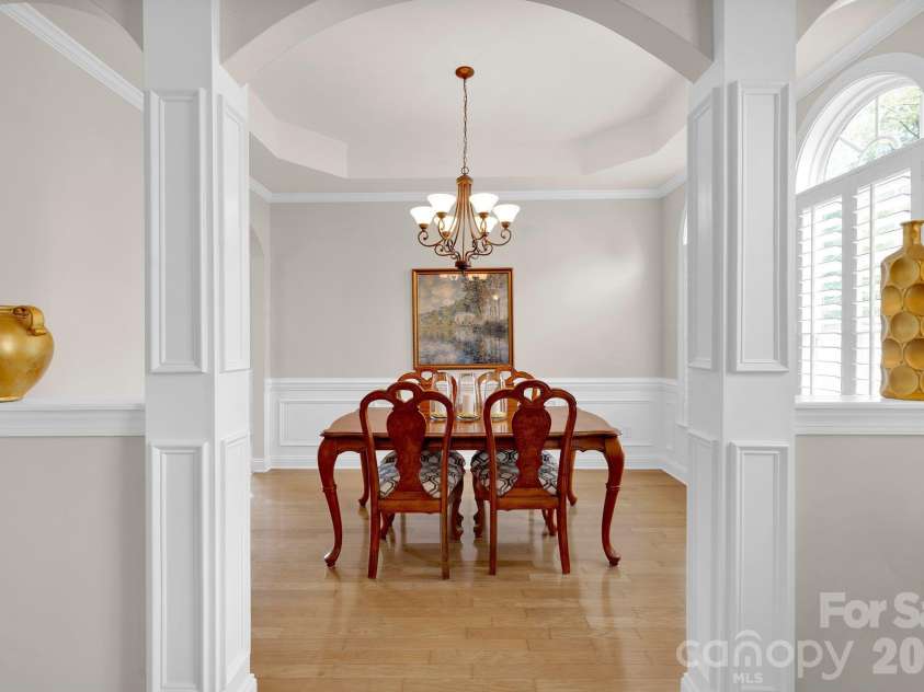 793 Seipel Drive, Denver, NC 28037.  MLS# CAR4362463, YatesRealty ID 9490. Dining area for entertaining