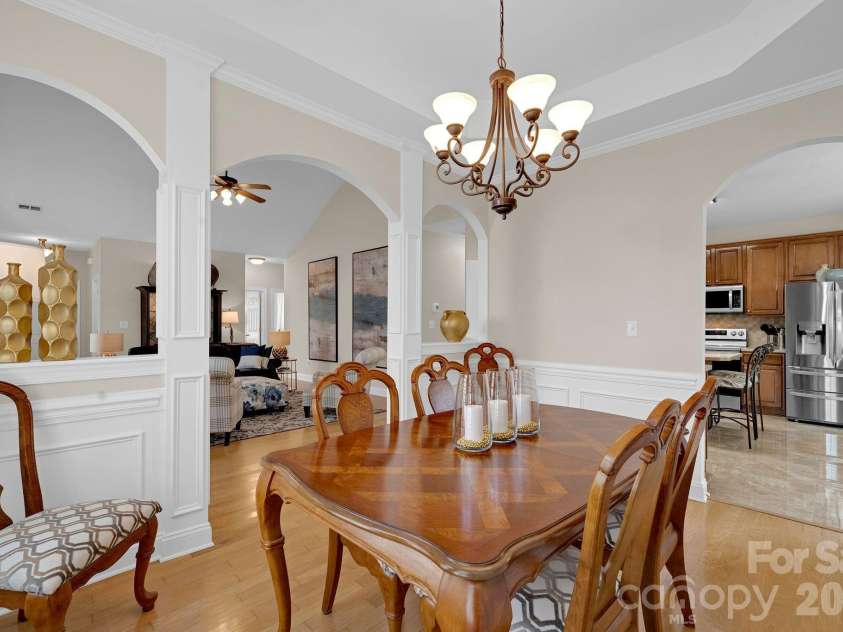 793 Seipel Drive, Denver, NC 28037.  MLS# CAR4362463, YatesRealty ID 9490. Dining area for entertaining