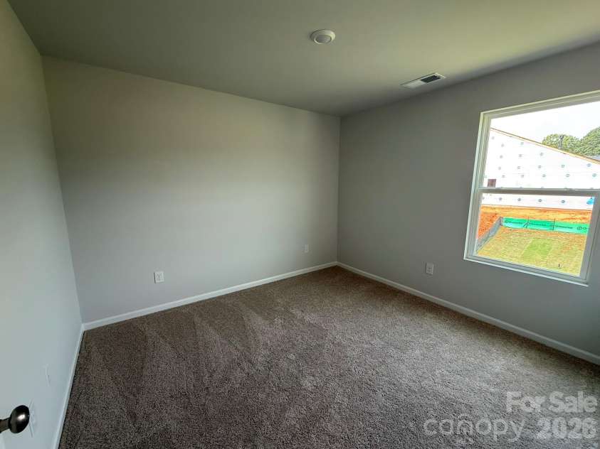 1231 Bansal Drive, Charlotte, NC 28215.  MLS# CAR4363373, YatesRealty ID 9491. Bed 4