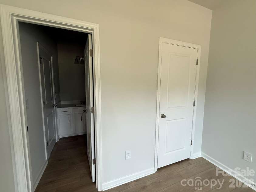 1305 Bansal Drive, Charlotte, NC 28215.  MLS# CAR4360795, YatesRealty ID 9492. Guest Suite with access to full bathroom