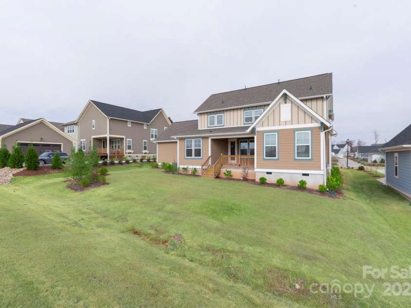 275 Luray Way, Rock Hill, SC 29730.  MLS# CAR4235922, YatesRealty ID 9494. 