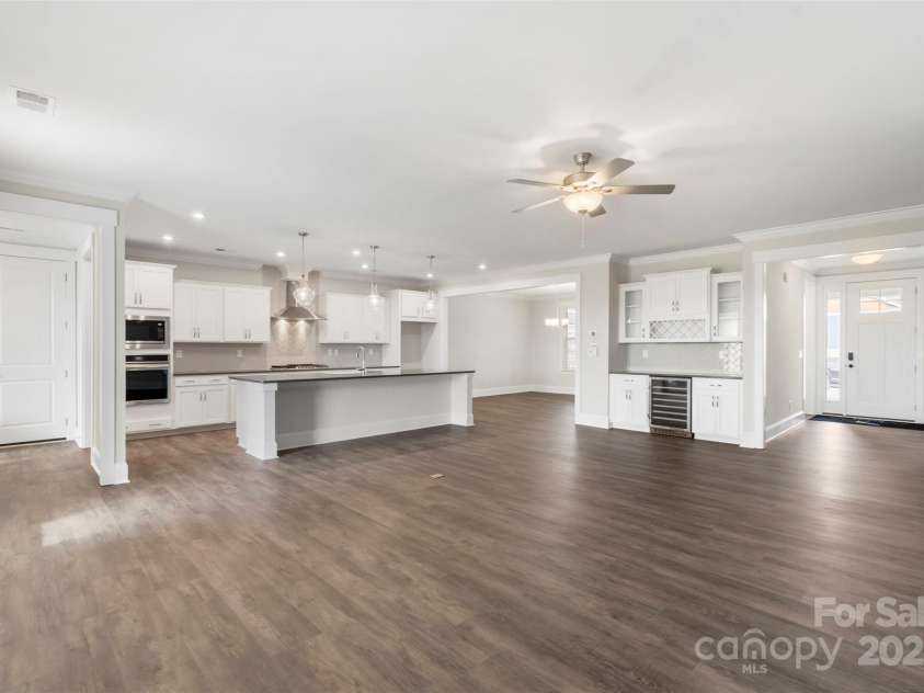 275 Luray Way, Rock Hill, SC 29730.  MLS# CAR4235922, YatesRealty ID 9494. 