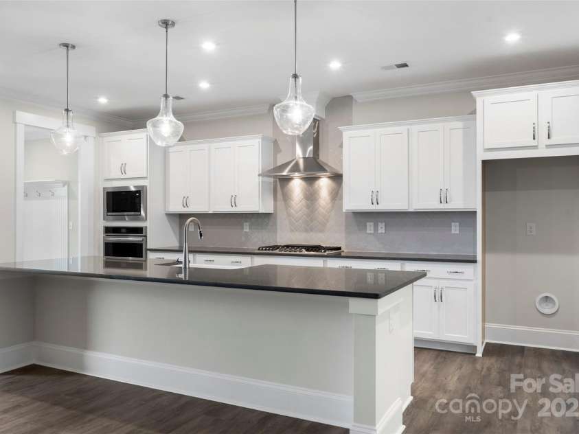 275 Luray Way, Rock Hill, SC 29730.  MLS# CAR4235922, YatesRealty ID 9494. 