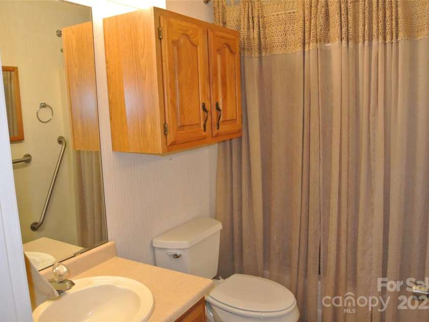 112 Holly Court, Bostic, NC 28018.  MLS# CAR4309584, YatesRealty ID 9496. Hall Bath