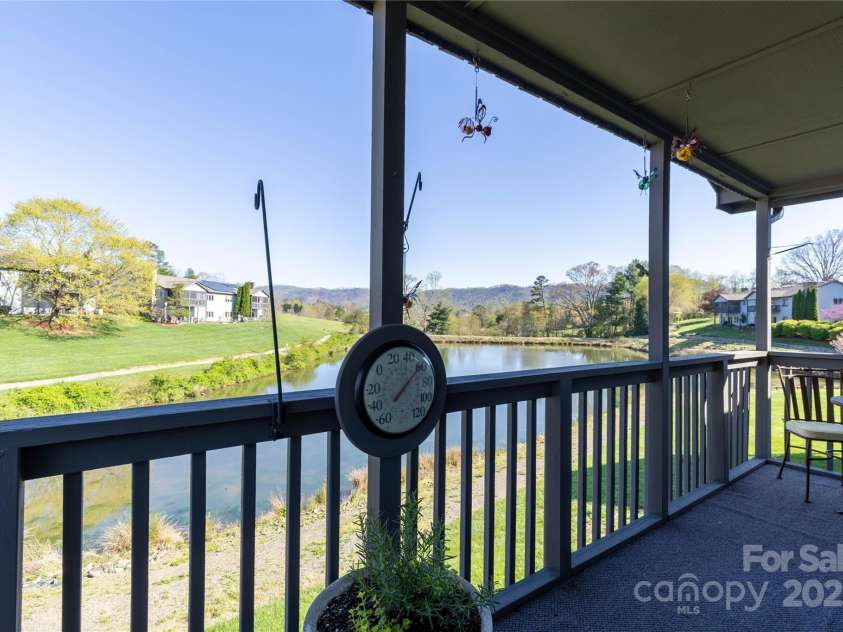 204 Kyfields None, Weaverville, NC 28787.  MLS# CAR4252344, YatesRealty ID 9496. Beautiful Lake View