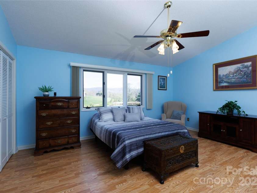 204 Kyfields None, Weaverville, NC 28787.  MLS# CAR4252344, YatesRealty ID 9496. Bedroom #2