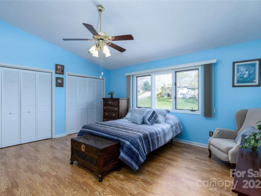 204 Kyfields None, Weaverville, NC 28787.  MLS# CAR4252344, YatesRealty ID 9496. Bedroom #2