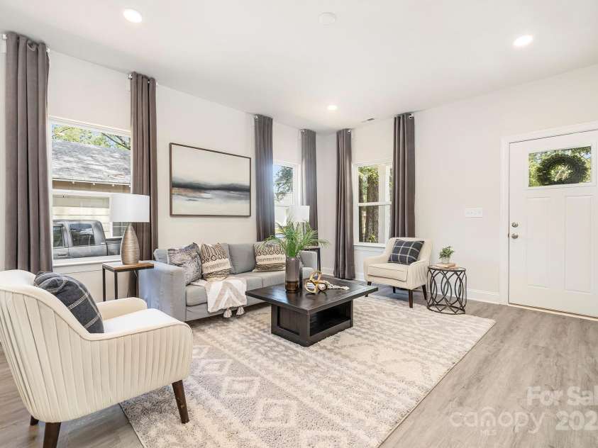 514 Rich Street, Rock Hill, SC 29730.  MLS# CAR4253458, YatesRealty ID 9499. 