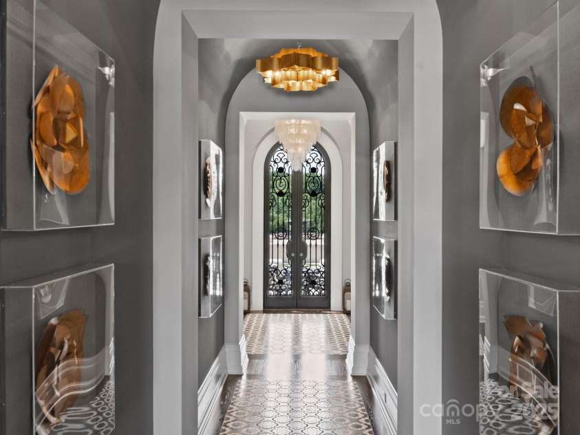 18308 Shearer Road, Davidson, NC 28036.  MLS# CAR4289423, YatesRealty ID 95. Vestibule to Primary Suite