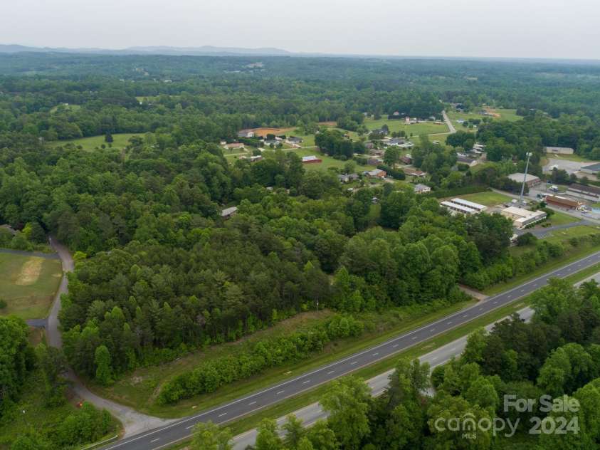 3167 Mitchum Drive, Hudson, NC 28638.  MLS# CAR4137231, YatesRealty ID 95. 