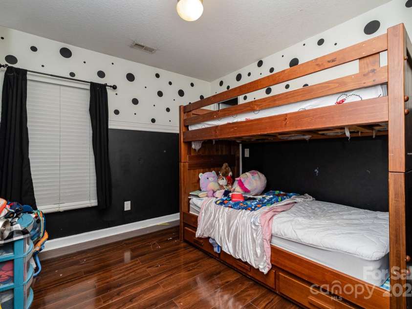 1820 Oakdale Green Drive, Charlotte, NC 28216.  MLS# CAR4141709, YatesRealty ID 950. Bedroom 2