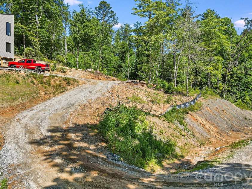 110 South Fork Trail, Lake Toxaway, NC 28747.  MLS# CAR4352509, YatesRealty ID 9501. 