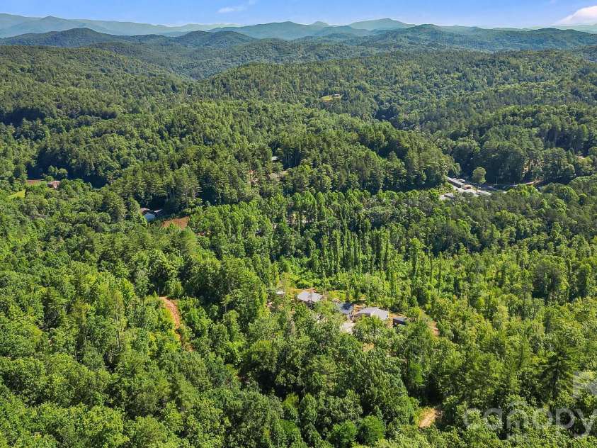 110 South Fork Trail, Lake Toxaway, NC 28747.  MLS# CAR4352509, YatesRealty ID 9501. 