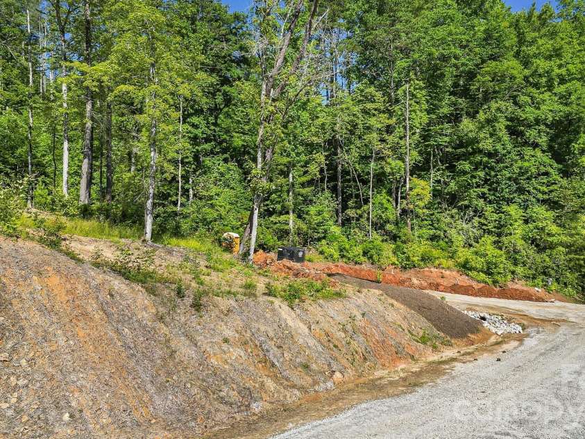 110 South Fork Trail, Lake Toxaway, NC 28747.  MLS# CAR4352509, YatesRealty ID 9501. 