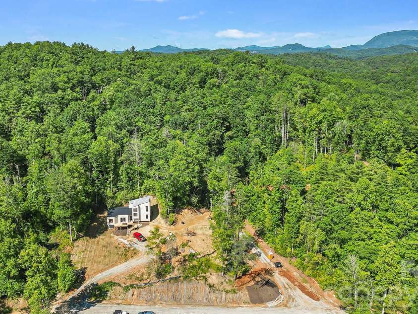 110 South Fork Trail, Lake Toxaway, NC 28747.  MLS# CAR4352509, YatesRealty ID 9501. 