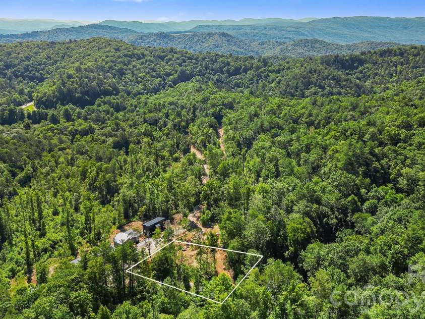 110 South Fork Trail, Lake Toxaway, NC 28747.  MLS# CAR4352509, YatesRealty ID 9501. 