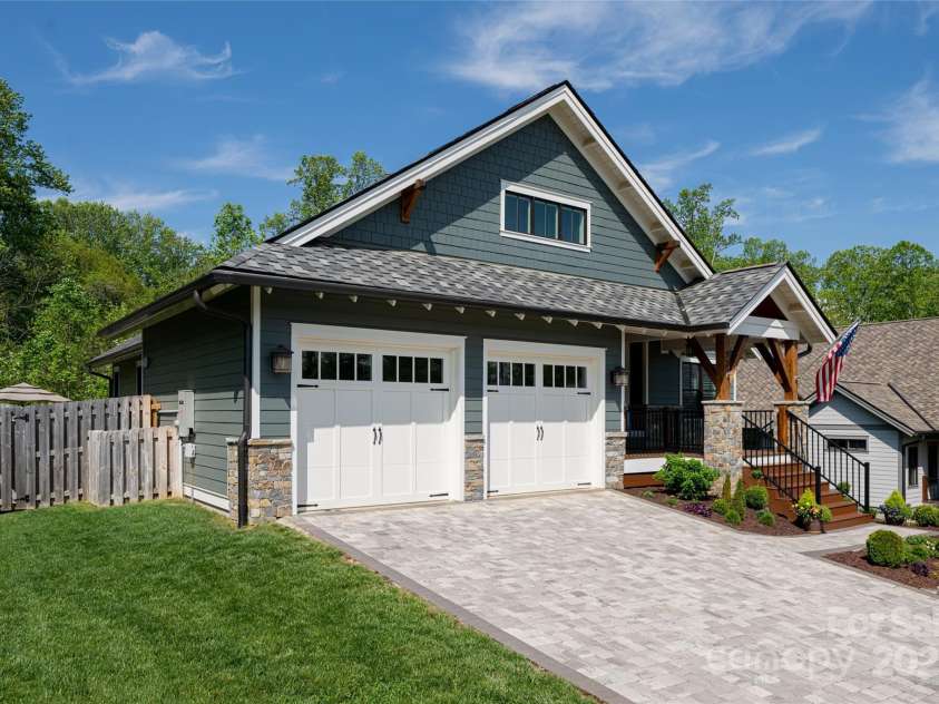 73 Starwood Valley Trail, Arden, NC 28704.  MLS# CAR4251821, YatesRealty ID 9502. 