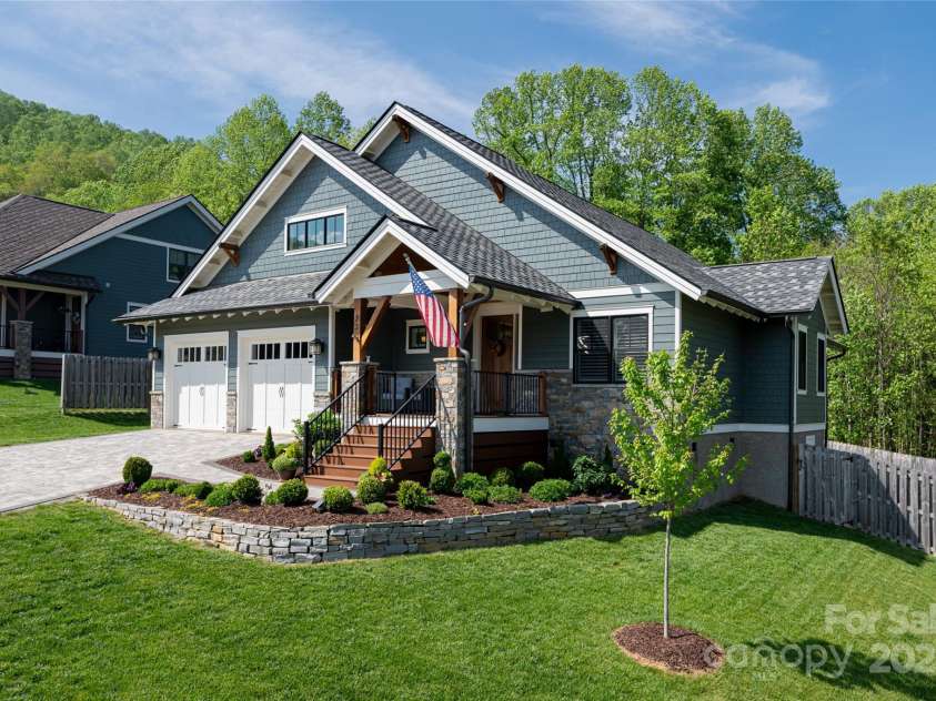 73 Starwood Valley Trail, Arden, NC 28704.  MLS# CAR4251821, YatesRealty ID 9502. 73 Starwood Valley Trail