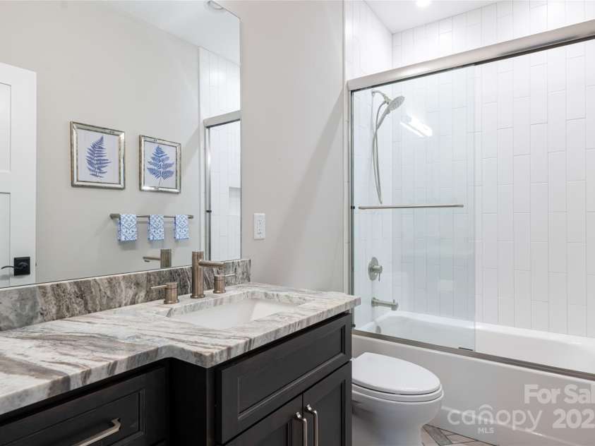 73 Starwood Valley Trail, Arden, NC 28704.  MLS# CAR4251821, YatesRealty ID 9502. Guest full bath with tub/shower
