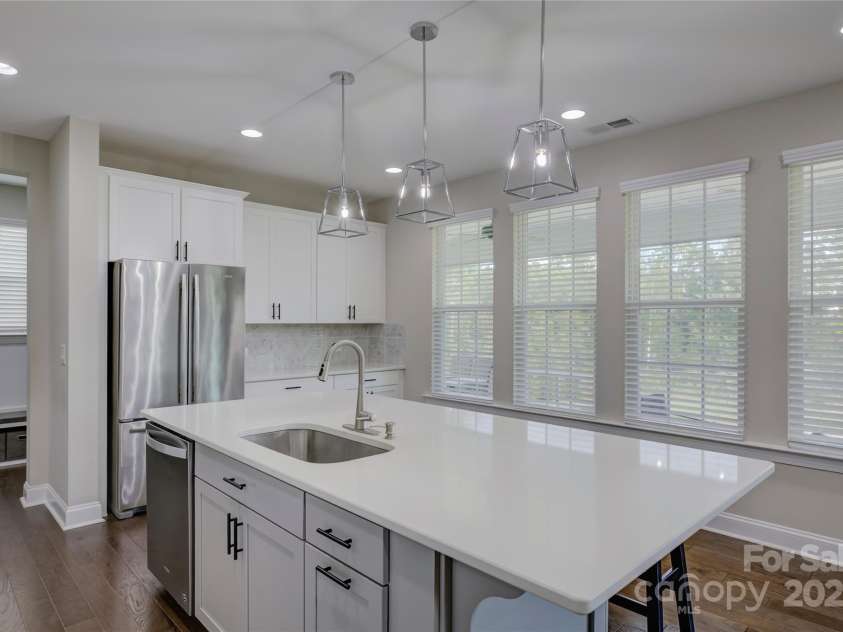 15108 Montage Lane, Charlotte, NC 28278.  MLS# CAR4252589, YatesRealty ID 9505. 