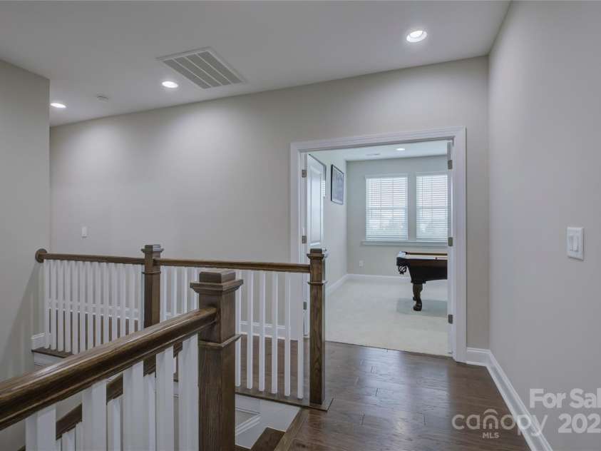 15108 Montage Lane, Charlotte, NC 28278.  MLS# CAR4252589, YatesRealty ID 9505. 