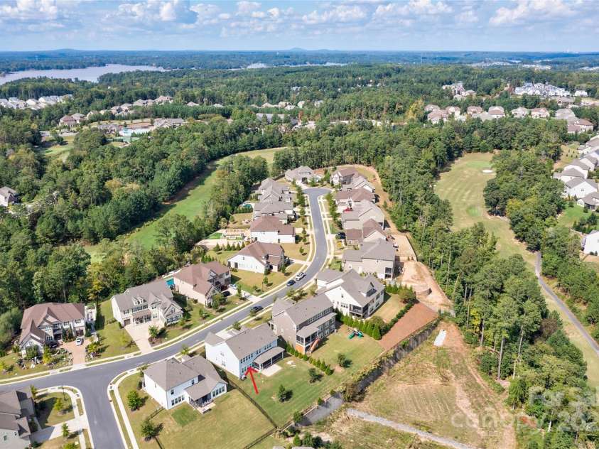 15108 Montage Lane, Charlotte, NC 28278.  MLS# CAR4252589, YatesRealty ID 9505. 
