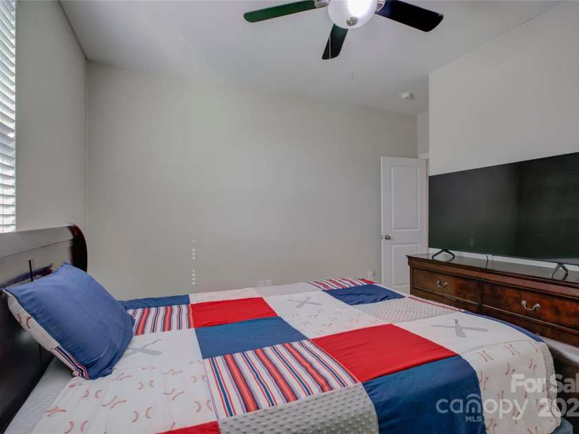 15108 Montage Lane, Charlotte, NC 28278.  MLS# CAR4252589, YatesRealty ID 9505. Bedroom 4