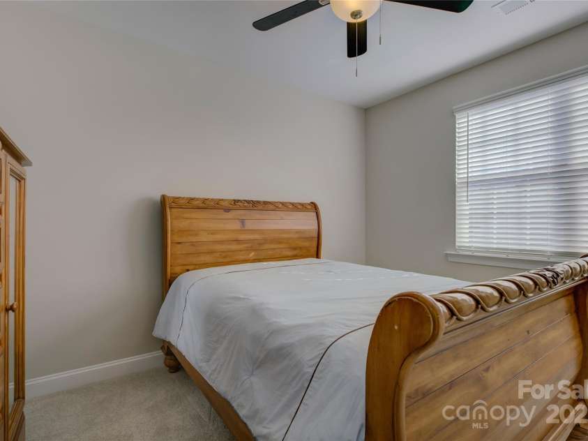 15108 Montage Lane, Charlotte, NC 28278.  MLS# CAR4252589, YatesRealty ID 9505. Bedroom 5