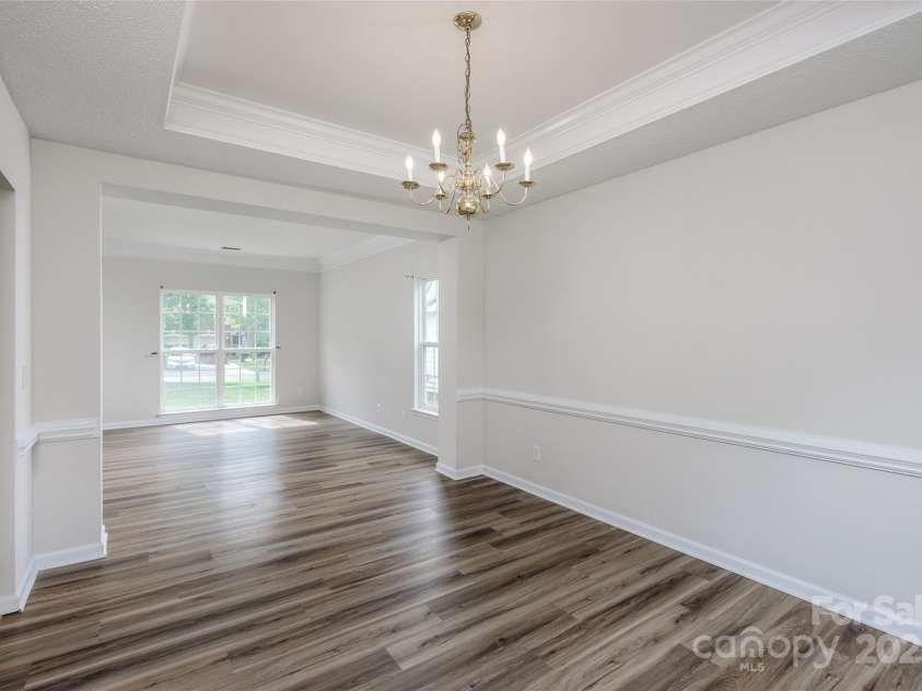 16017 Woodcote Drive, Huntersville, NC 28078.  MLS# CAR4253617, YatesRealty ID 9506. 