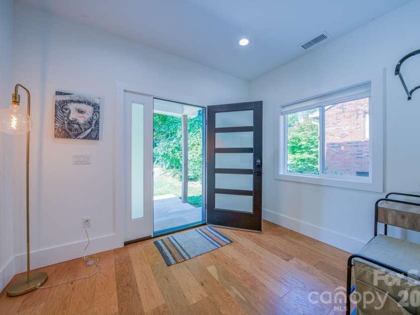 321 Hazel Mill Road, Asheville, NC 28806.  MLS# CAR4367038, YatesRealty ID 9506. 