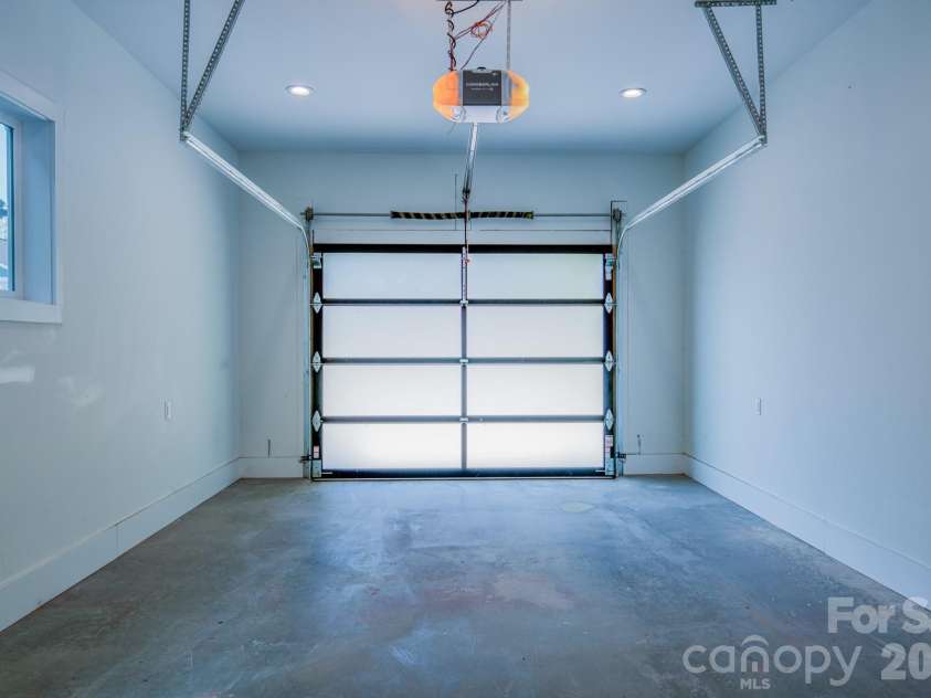 321 Hazel Mill Road, Asheville, NC 28806.  MLS# CAR4367038, YatesRealty ID 9506. 