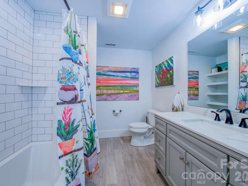 321 Hazel Mill Road, Asheville, NC 28806.  MLS# CAR4367038, YatesRealty ID 9506. 