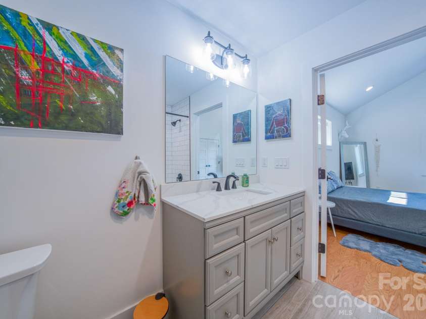 321 Hazel Mill Road, Asheville, NC 28806.  MLS# CAR4367038, YatesRealty ID 9506. 
