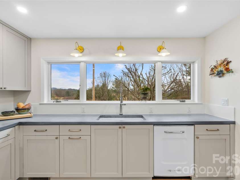 132 Snelson Cemetary Road, Leicester, NC 28748.  MLS# CAR4332833, YatesRealty ID 9507. 