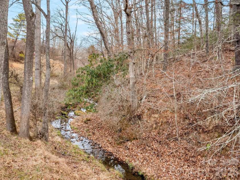 132 Snelson Cemetary Road, Leicester, NC 28748.  MLS# CAR4332833, YatesRealty ID 9507. 
