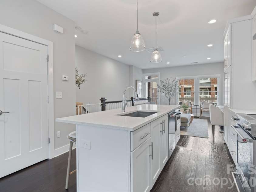1214 Macomb Place, Charlotte, NC 28208.  MLS# CAR4357320, YatesRealty ID 9508. 