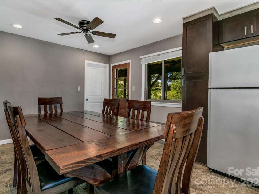 30 Ramsey Road, Asheville, NC 28806.  MLS# CAR4250874, YatesRealty ID 9508. 