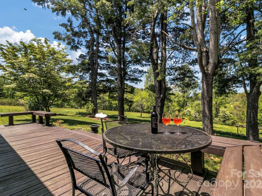 30 Ramsey Road, Asheville, NC 28806.  MLS# CAR4250874, YatesRealty ID 9508. 