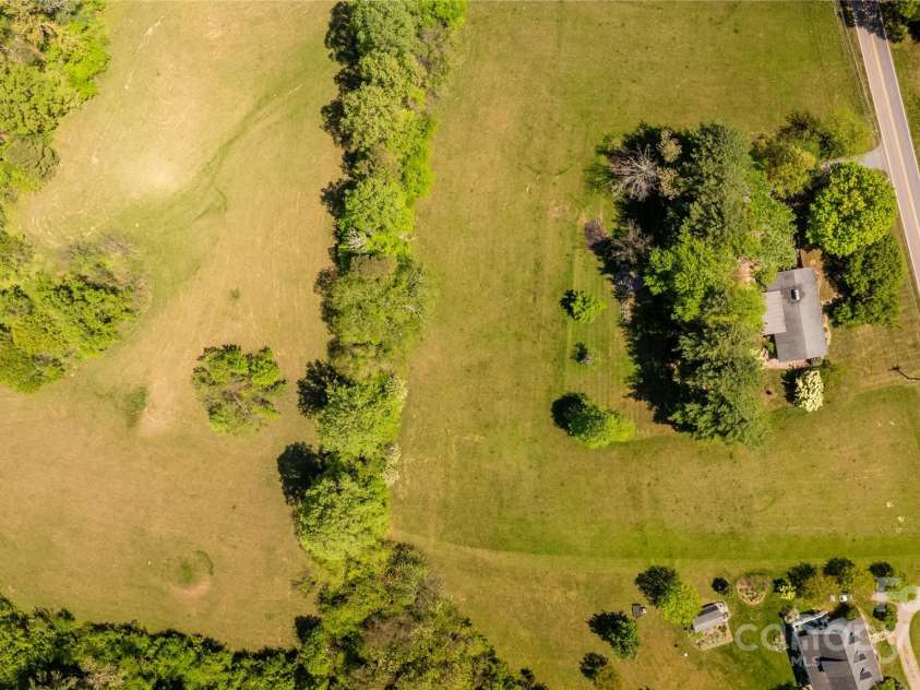 30 Ramsey Road, Asheville, NC 28806.  MLS# CAR4250874, YatesRealty ID 9508. 